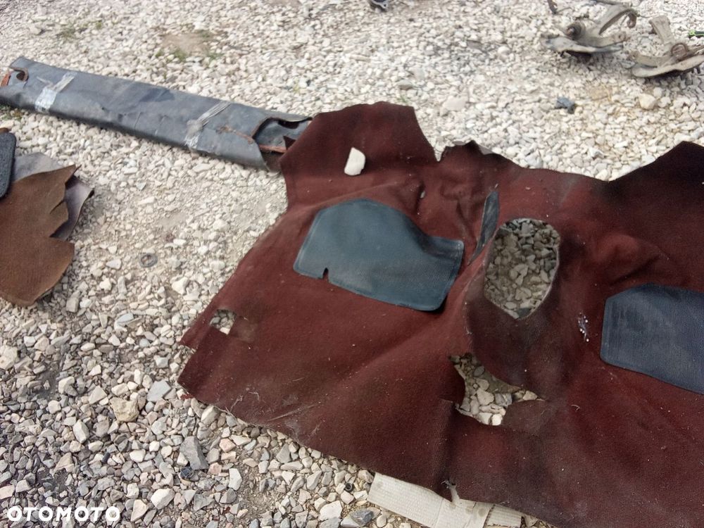 KL WYKŁADZINA DOLNA FSO POLONEZ BRĄZOWA KPL - 7