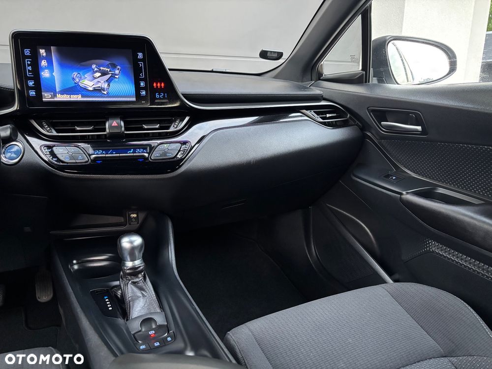 Toyota C-HR - 8