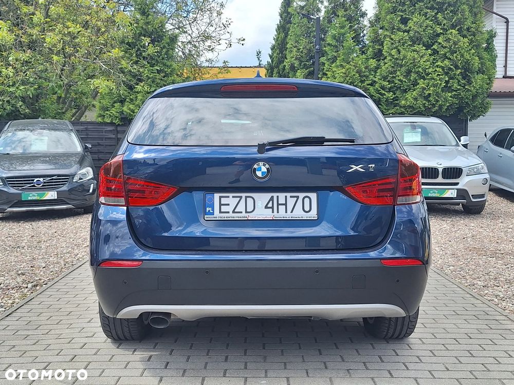 BMW X1 sDrive18d Sport Line - 12
