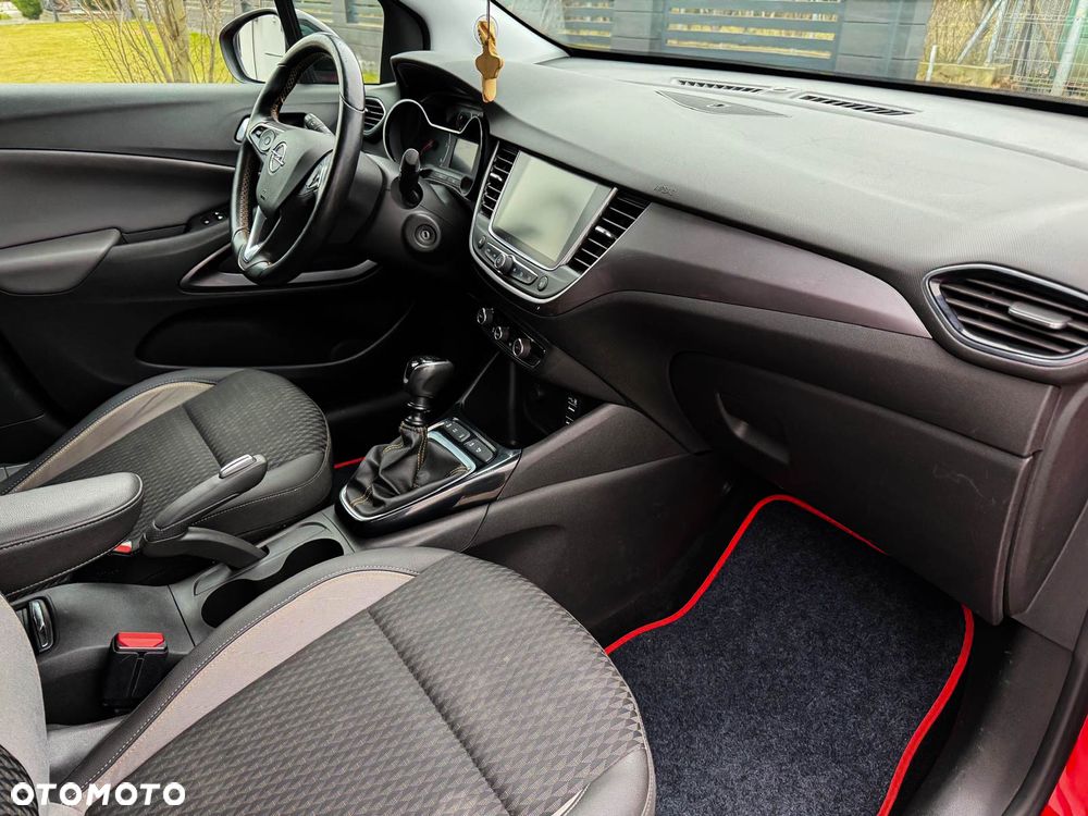 Opel Crossland X - 22