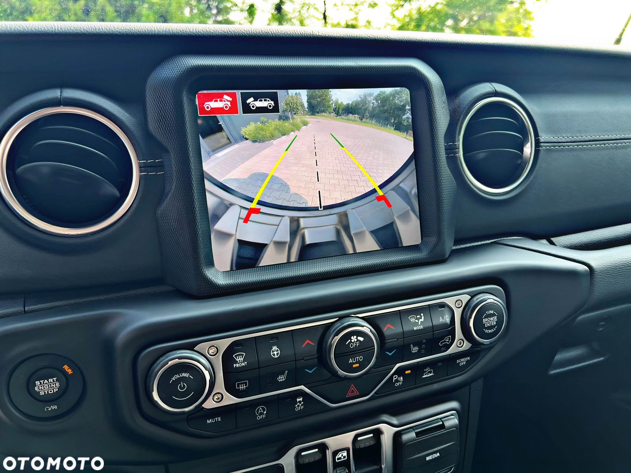 Jeep Wrangler Unlimited GME 2.0 Turbo 80th Anniversary - 31