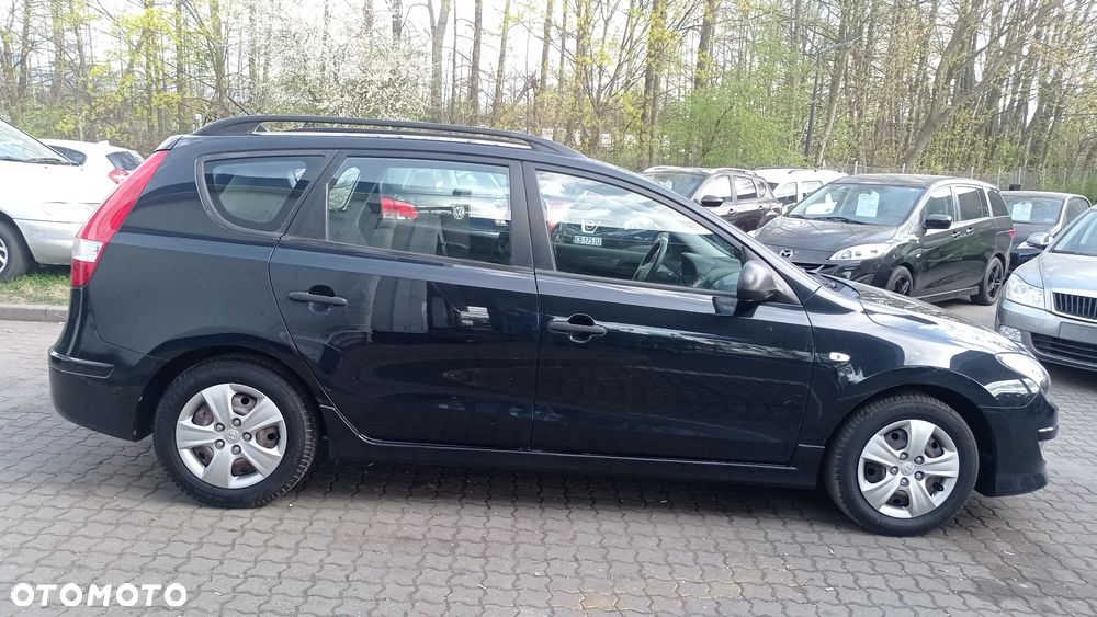 Hyundai i30 1.4 Comfort - 23