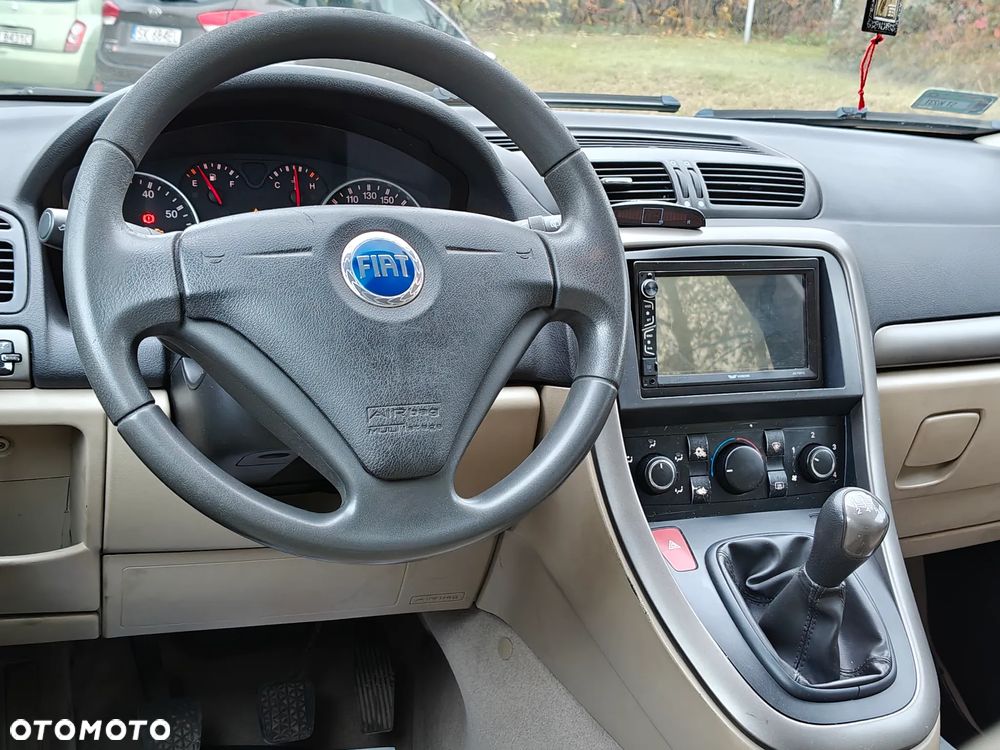 Fiat Croma 2.2 16V Active - 6