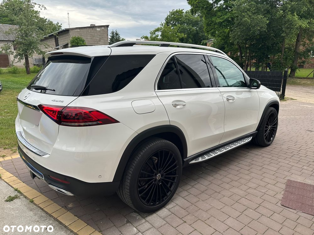 Mercedes-Benz GLE - 32