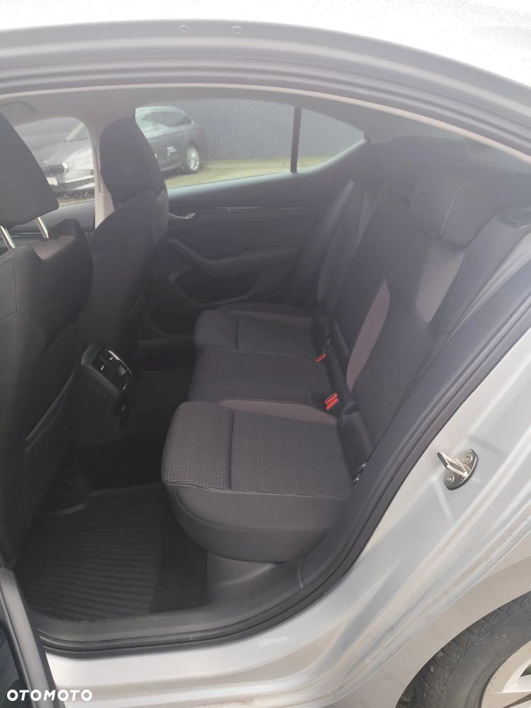 Skoda Octavia - 10
