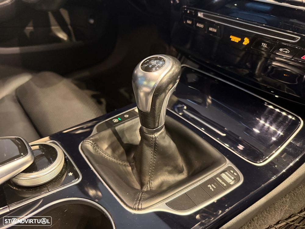 Mercedes-Benz A 180 CDI AMG Line - 34