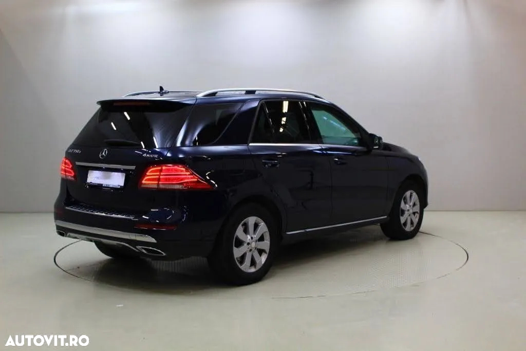 Mercedes-Benz GLE 350 d 4MATIC - 4