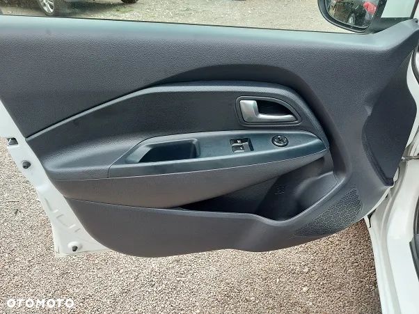 Kia Rio 1.2 M - 28