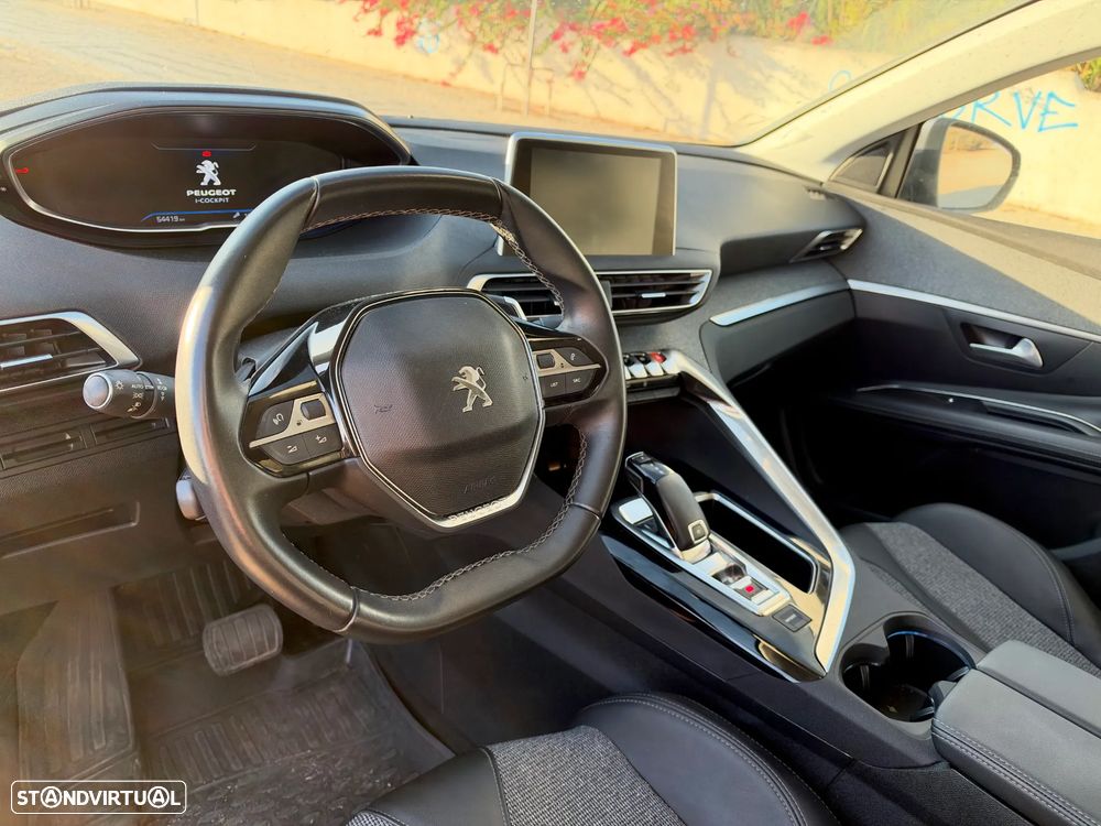 Peugeot 3008 1.5 BlueHDi Allure EAT8 - 5
