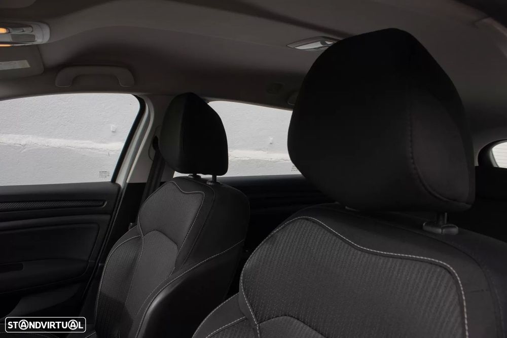 Renault Mégane Sport Tourer 1.5 Blue dCi Zen - 35