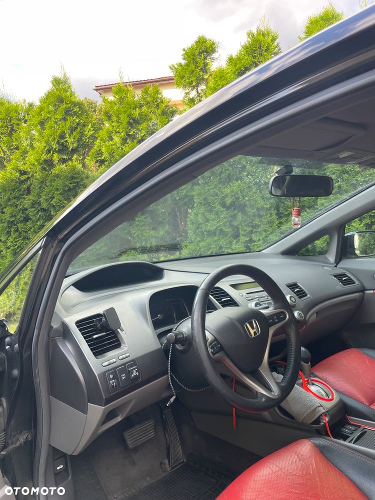 Honda Civic 1.3i-DSI i-VTEC IMA CVT Elegance - 6
