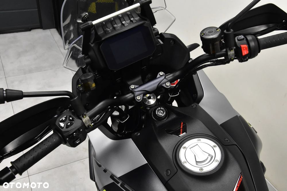 Moto Guzzi Stelvio - 22