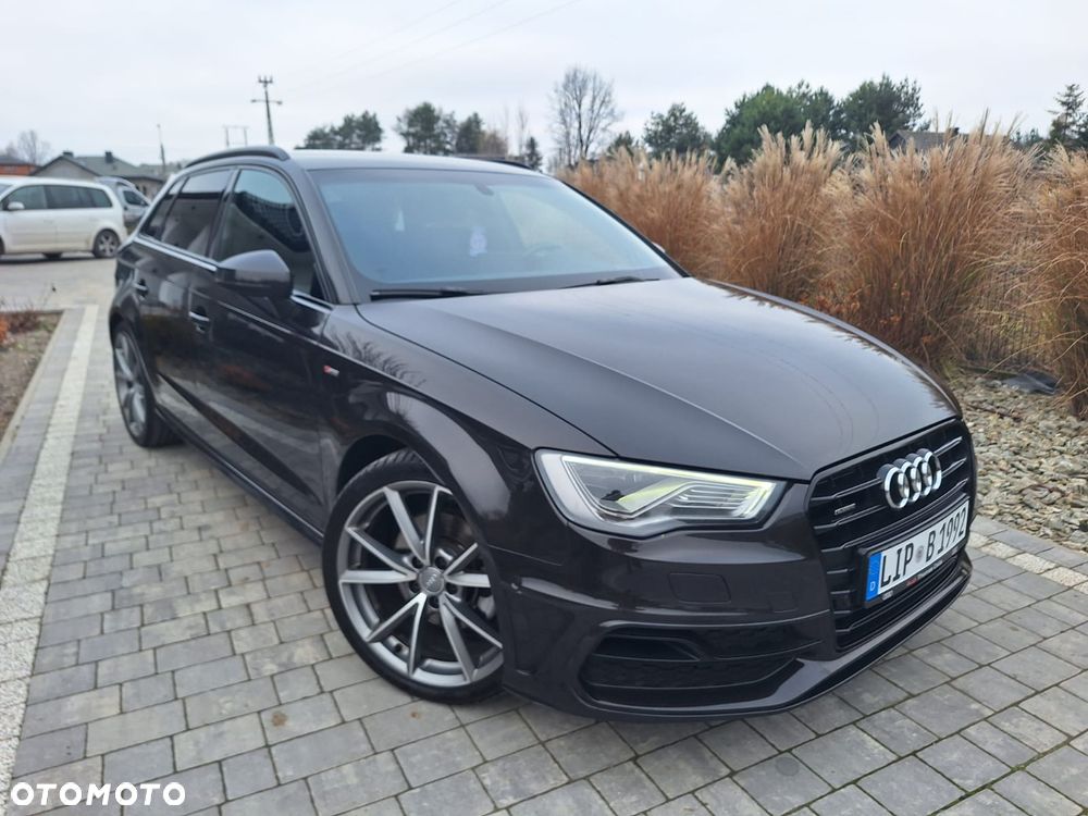 Audi A3 Sportback 2.0 TDI (clean diesel) quattro S tronic S line Sportpaket - 6