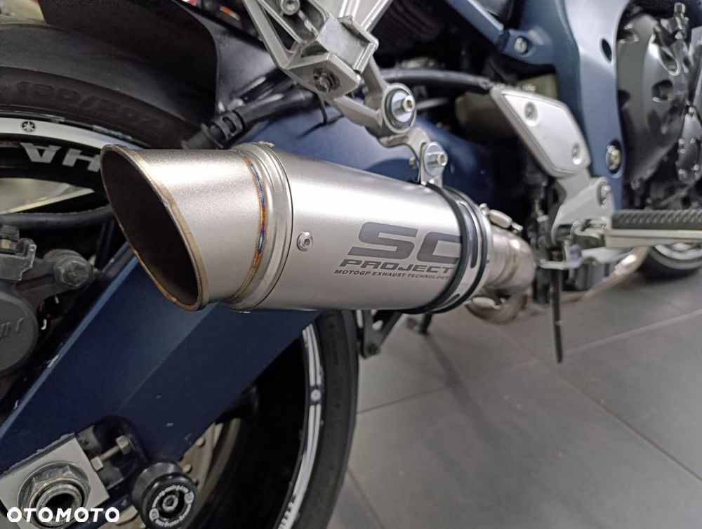 Yamaha FZ - 20