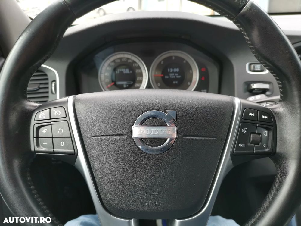 Volvo V60 D4 Start-Stop Momentum - 7