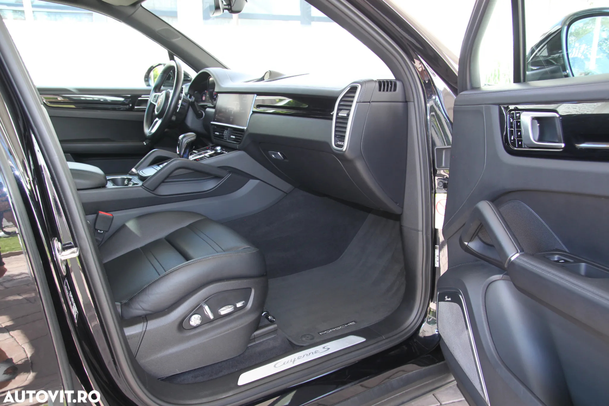 Porsche Cayenne S - 21