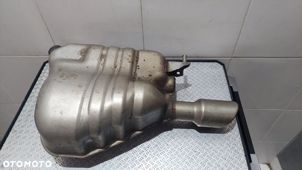 WYDECH KOŃCOWY AUDI A4 B8 NR 8K0253611AA - 1