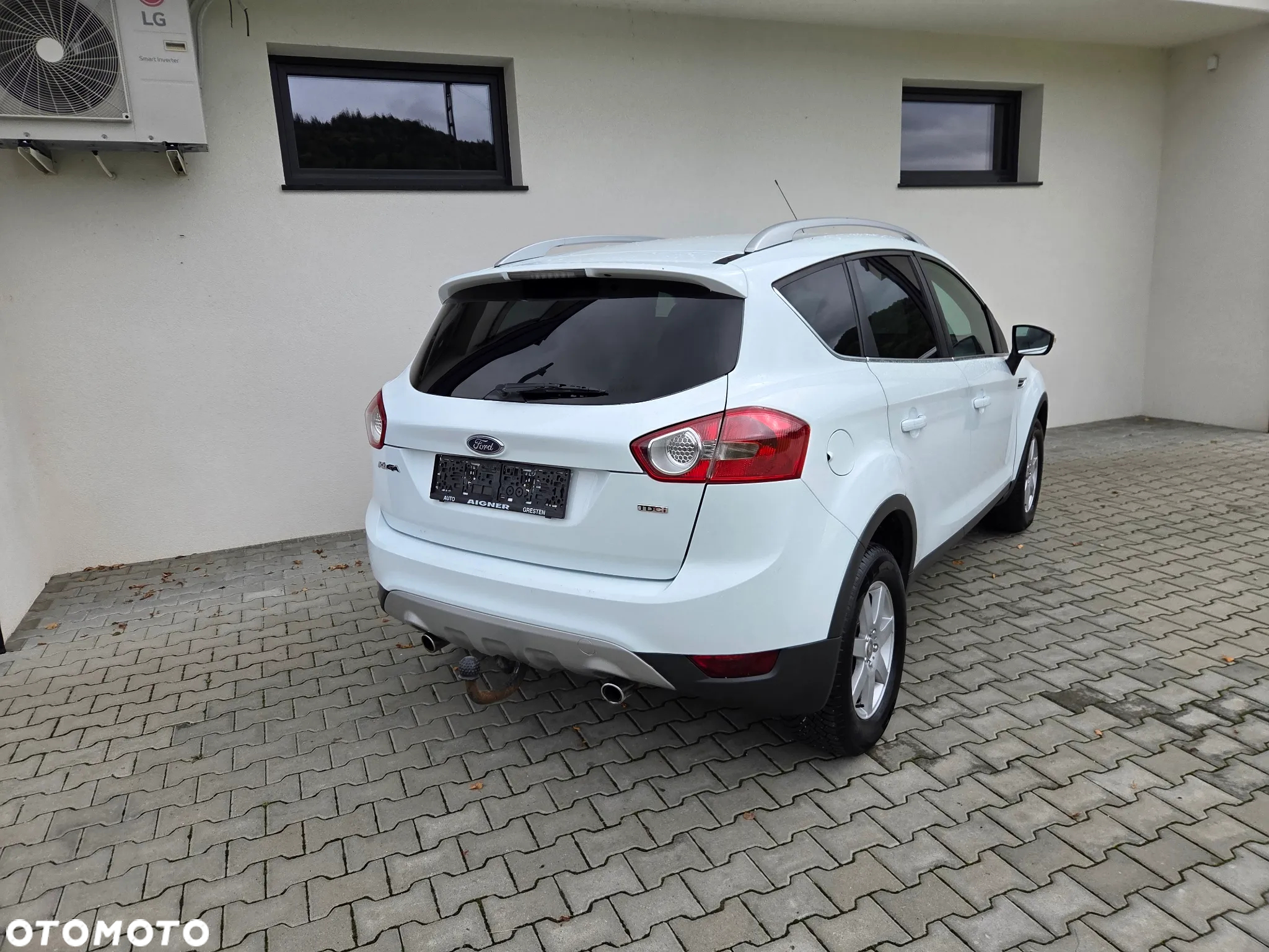 Ford Kuga - 4
