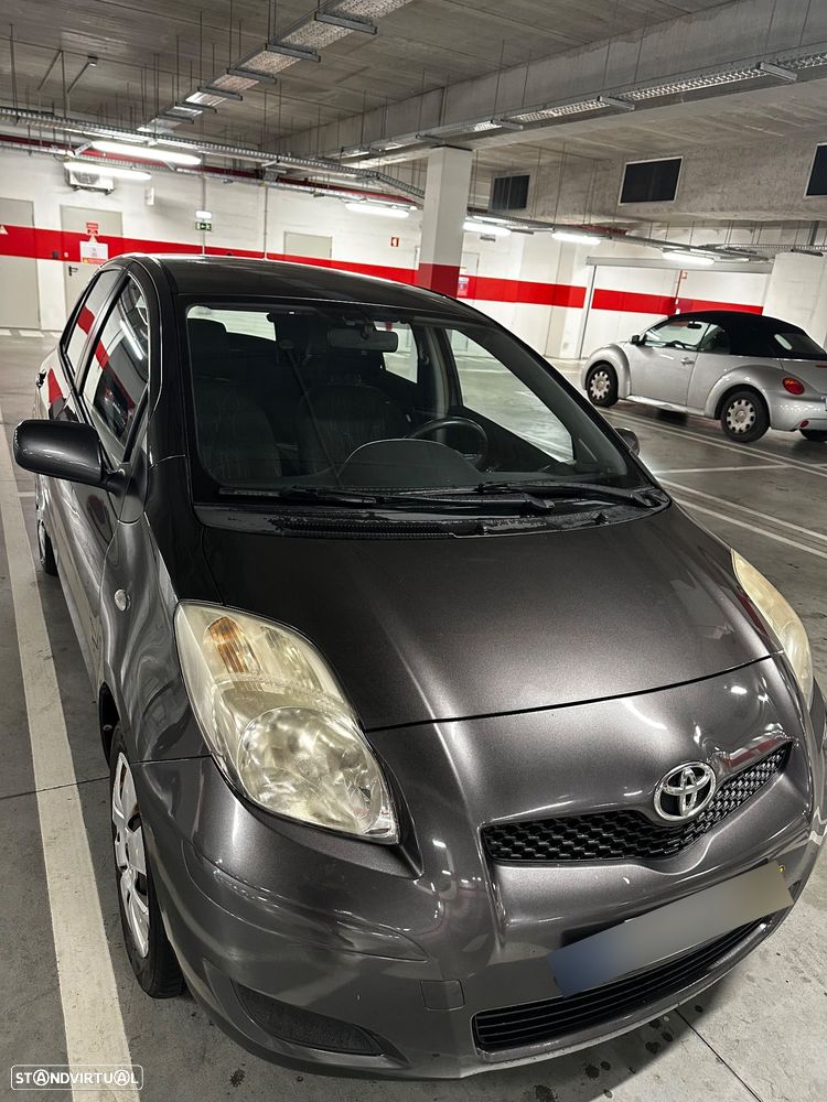 Toyota Yaris 1.0 VVT-i Sol - 4