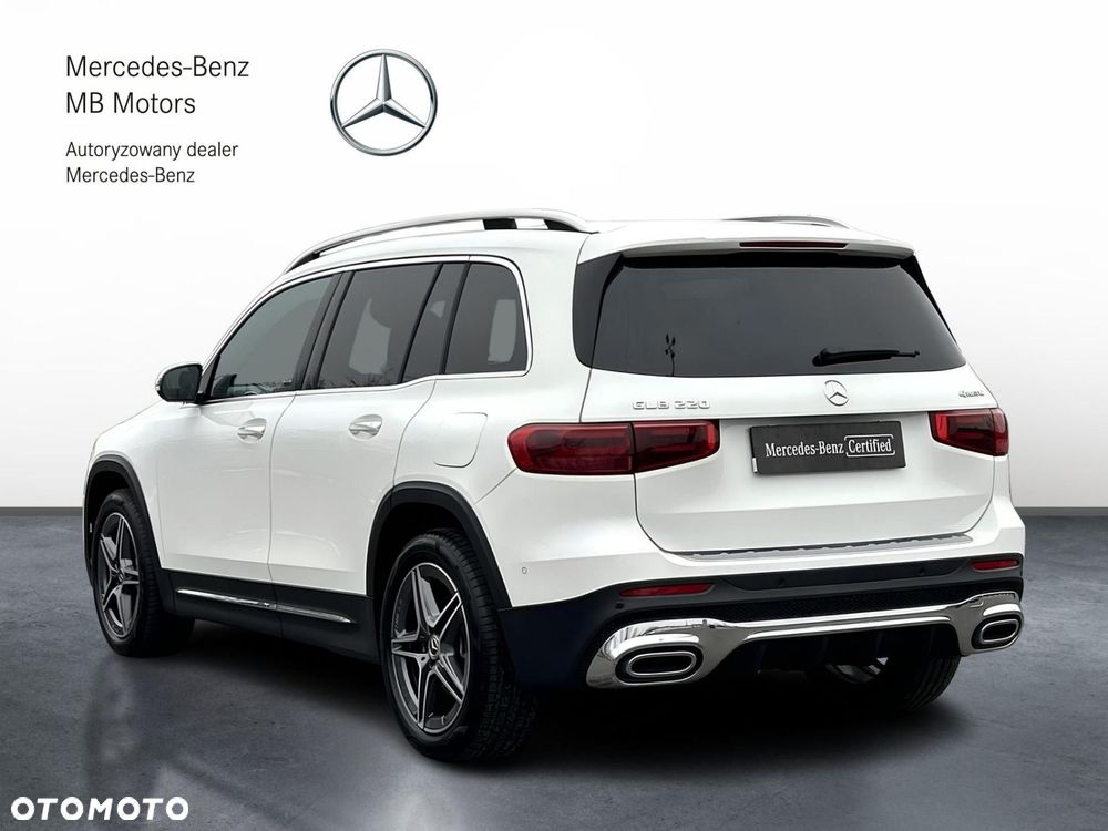 Mercedes-Benz GLB - 4