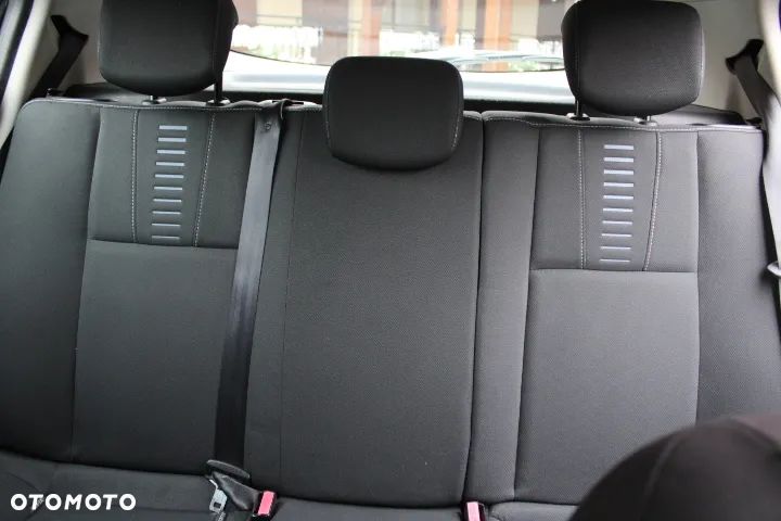 Renault Megane 1.6 16V Color Edition - 17