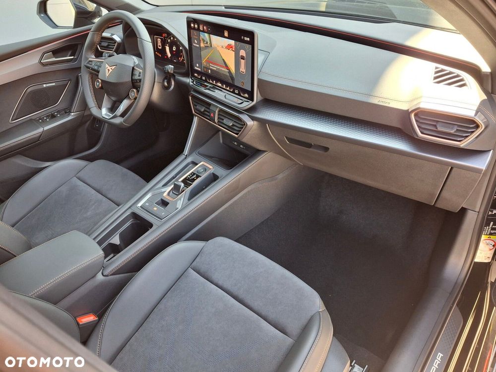 Cupra Leon Sportstourer 2.0 TSI 4Drive VZ DSG - 27
