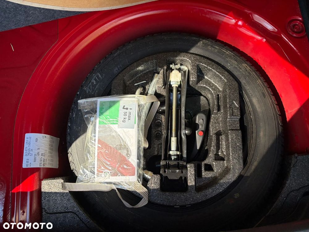 Skoda Roomster 1.4 16V PLUS EDITION - 28