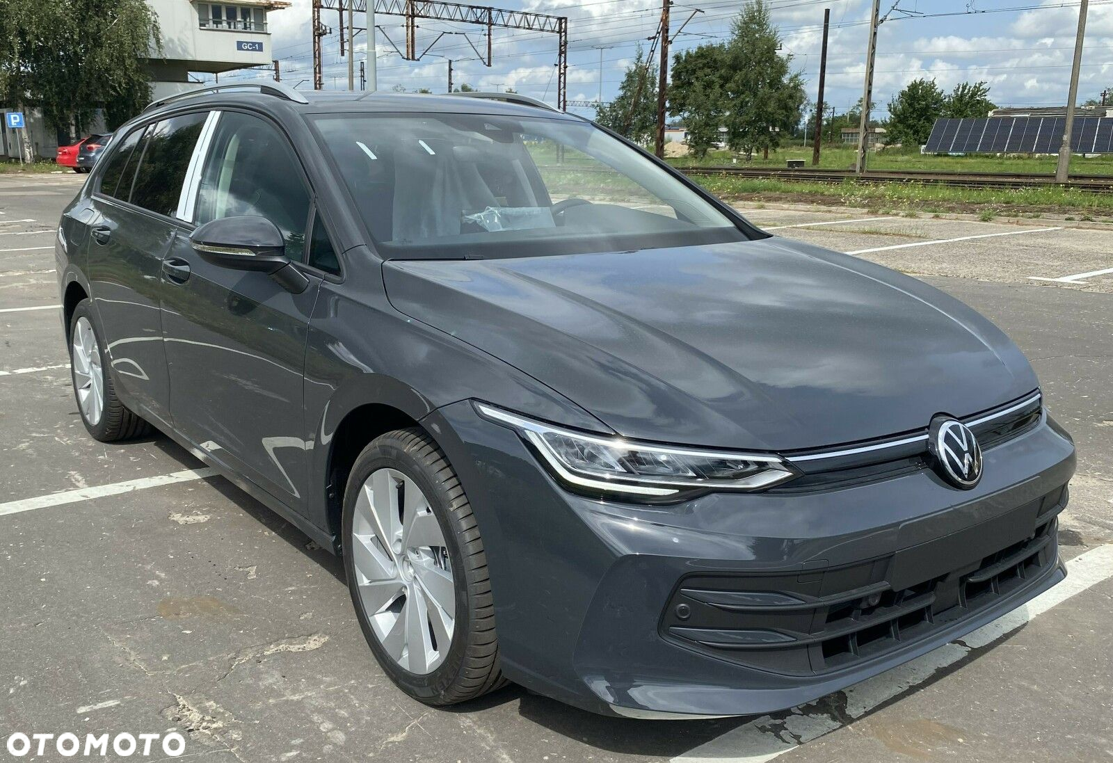 Volkswagen Golf - 5