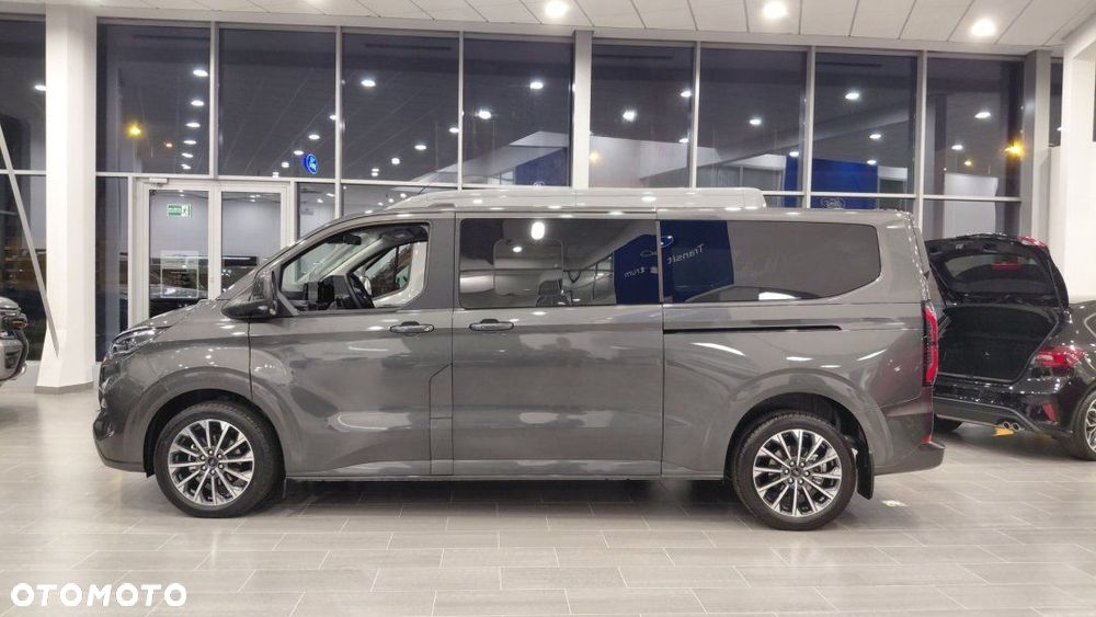 Ford Tourneo Custom - 3