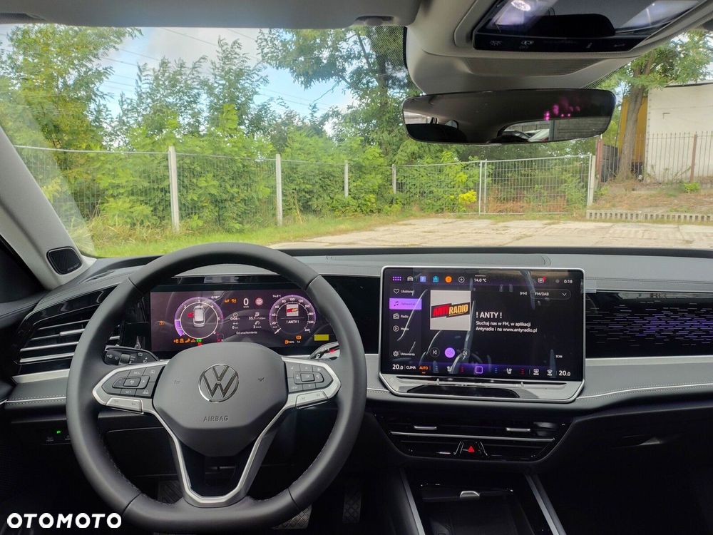 Volkswagen Passat 2.0 TDI SCR Style DSG - 34