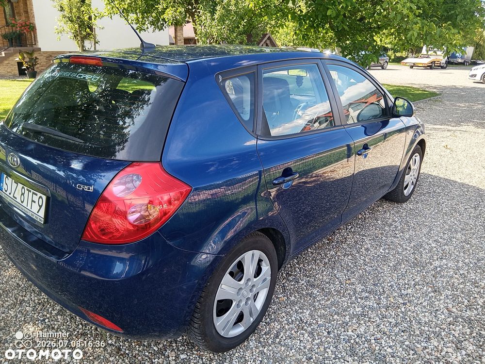 Kia Ceed 1.6 CRDi LX - 12