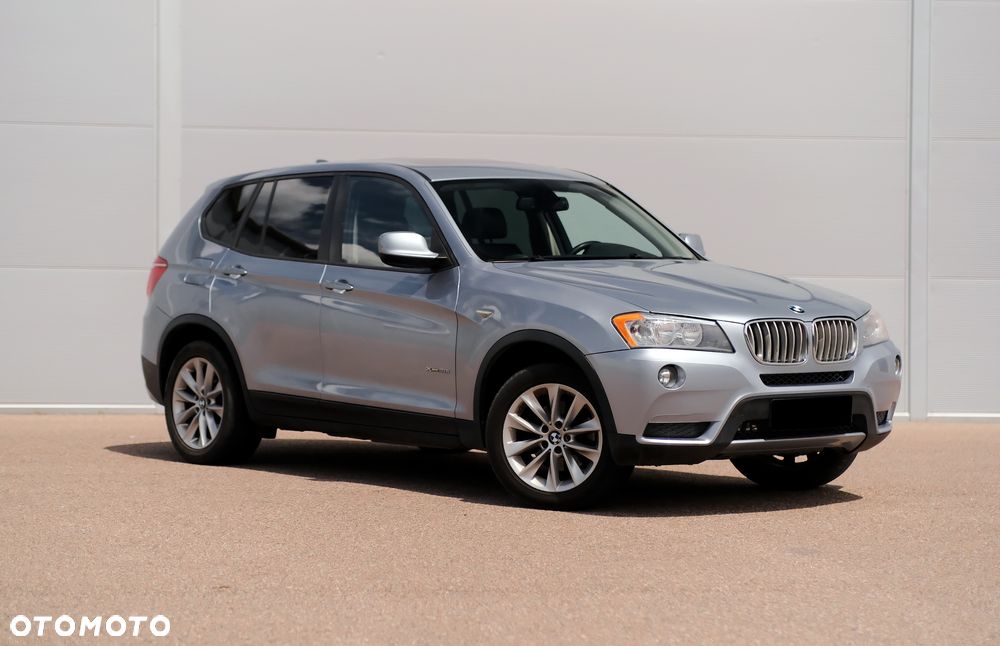 BMW X3 28i xDrive - 3