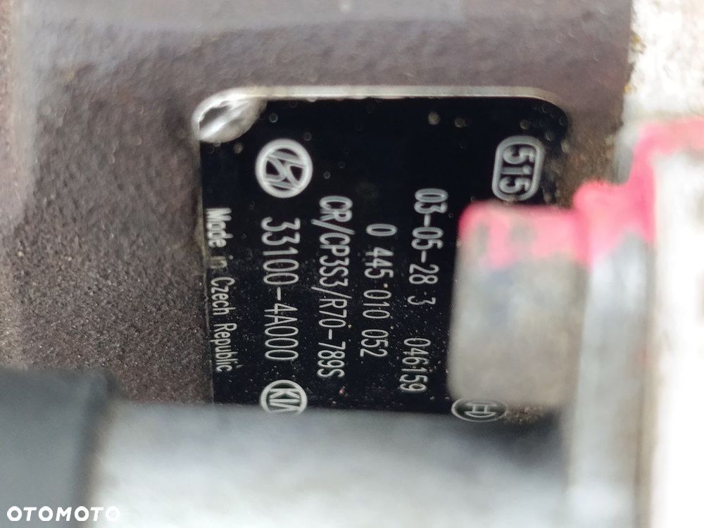 POMPA WTRYSKOWA KIA SORENTO I 33100-4A000 0445010052  BOSCH 2.5 CRDI - 1