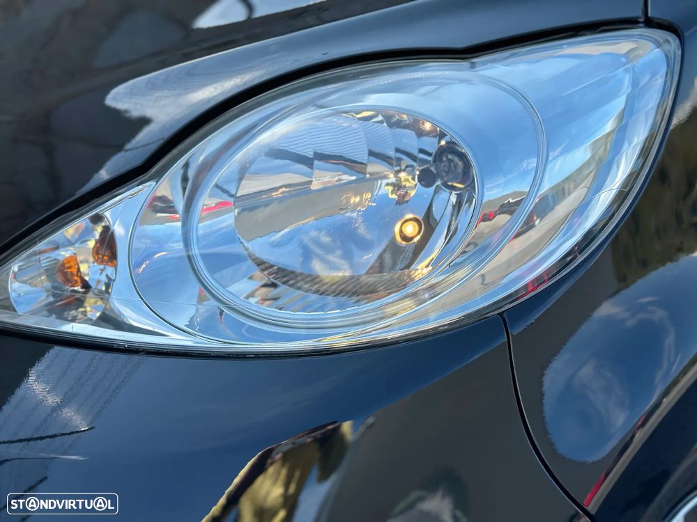 Peugeot 107 1.0 Trendy - 38