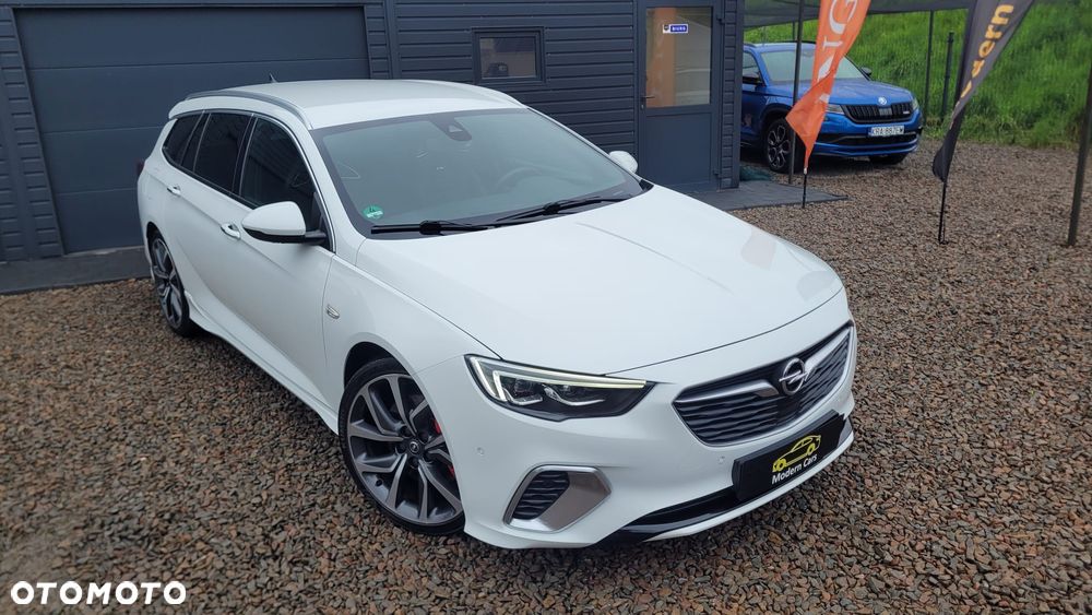 Opel Insignia 2.0 BiTurbo D 4x4 Automatik GSI - 2