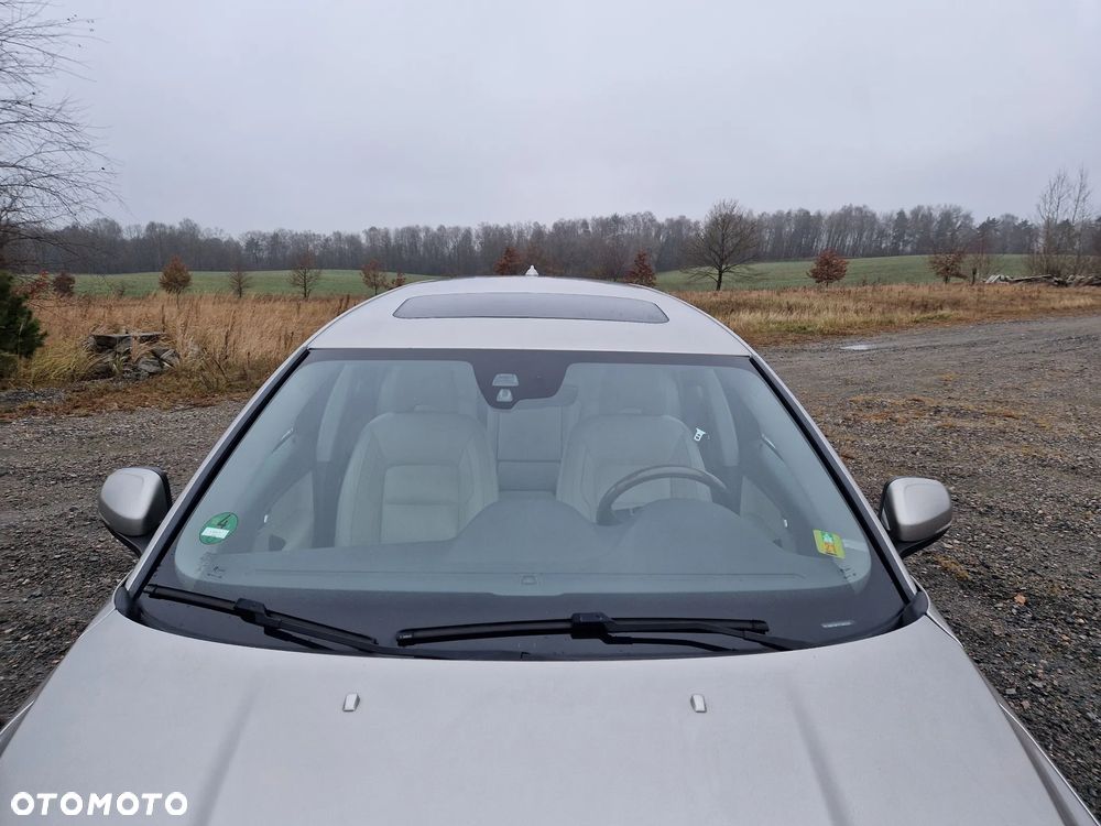 Volvo V70 D4 Momentum - 11