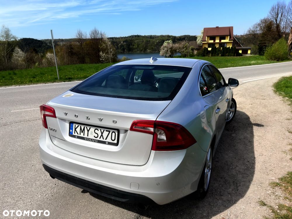 Volvo S60 D5 Momentum - 7