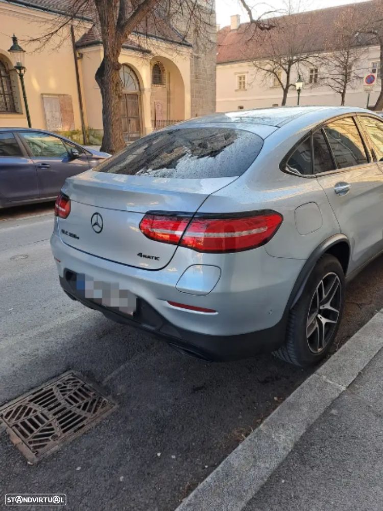 Mercedes-Benz GLC 350 e 4Matic 7G-TRONIC AMG Line - 10
