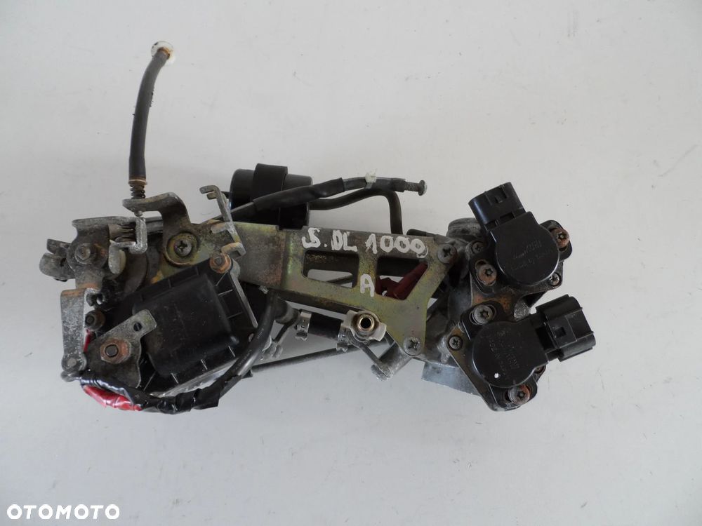 SUZUKI DL 1000 2004r przepustnice, wtryski TPS - 1