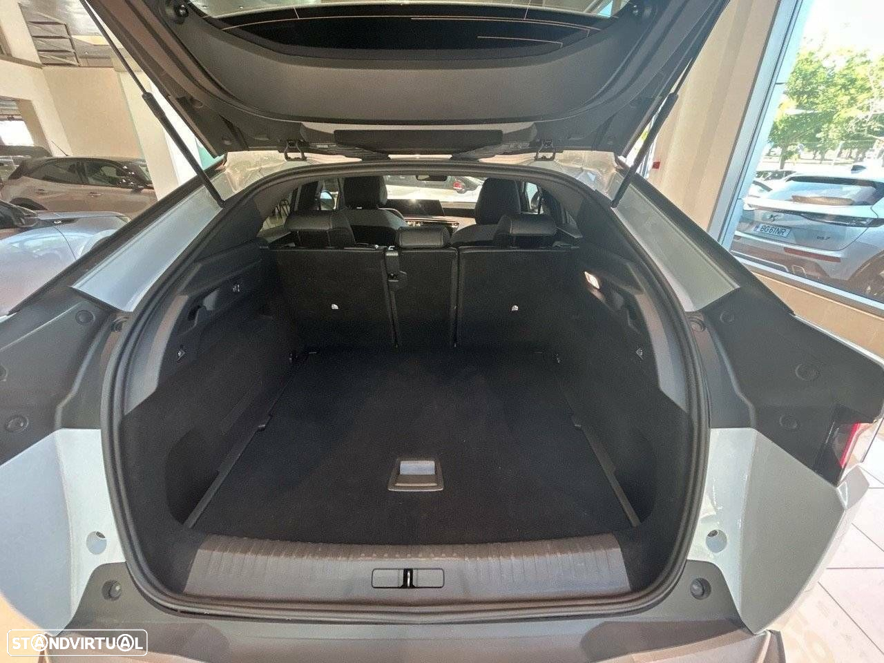 Peugeot 3008 1.2 Hybrid Allure e-DCS6 - 6