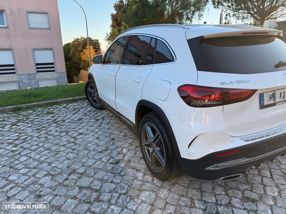 Mercedes-Benz GLA 180 - 5