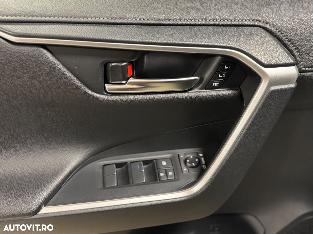 Toyota RAV4 2.5 4x4 Team Deutschland - 29