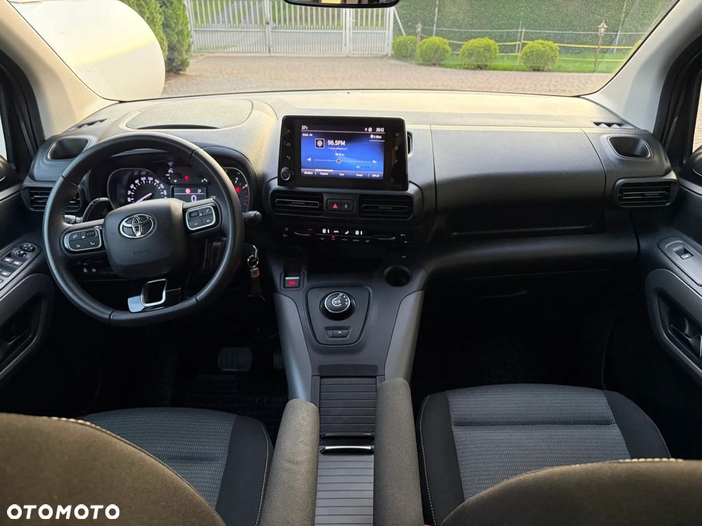 Toyota Proace City Verso 1.5 D-4D Family - 18