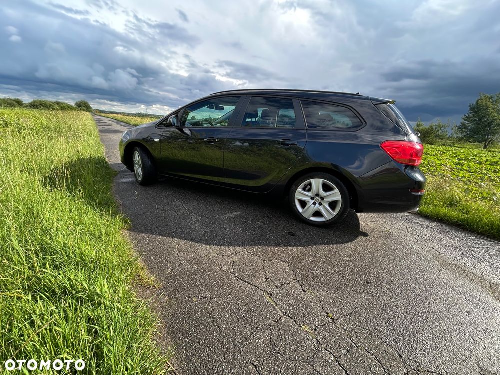 Opel Astra 1.4 T Sport - 4