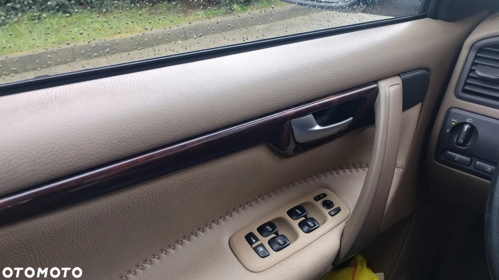 Volvo XC 70 - 14