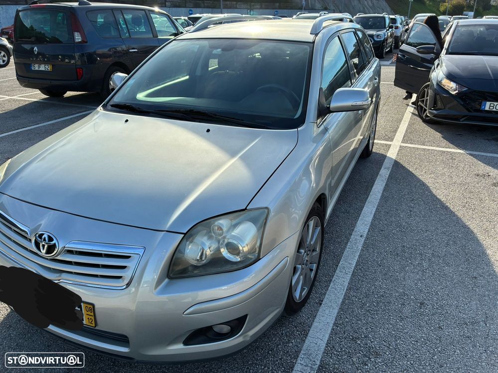 Toyota Avensis SW 2.0 D-4D - 3
