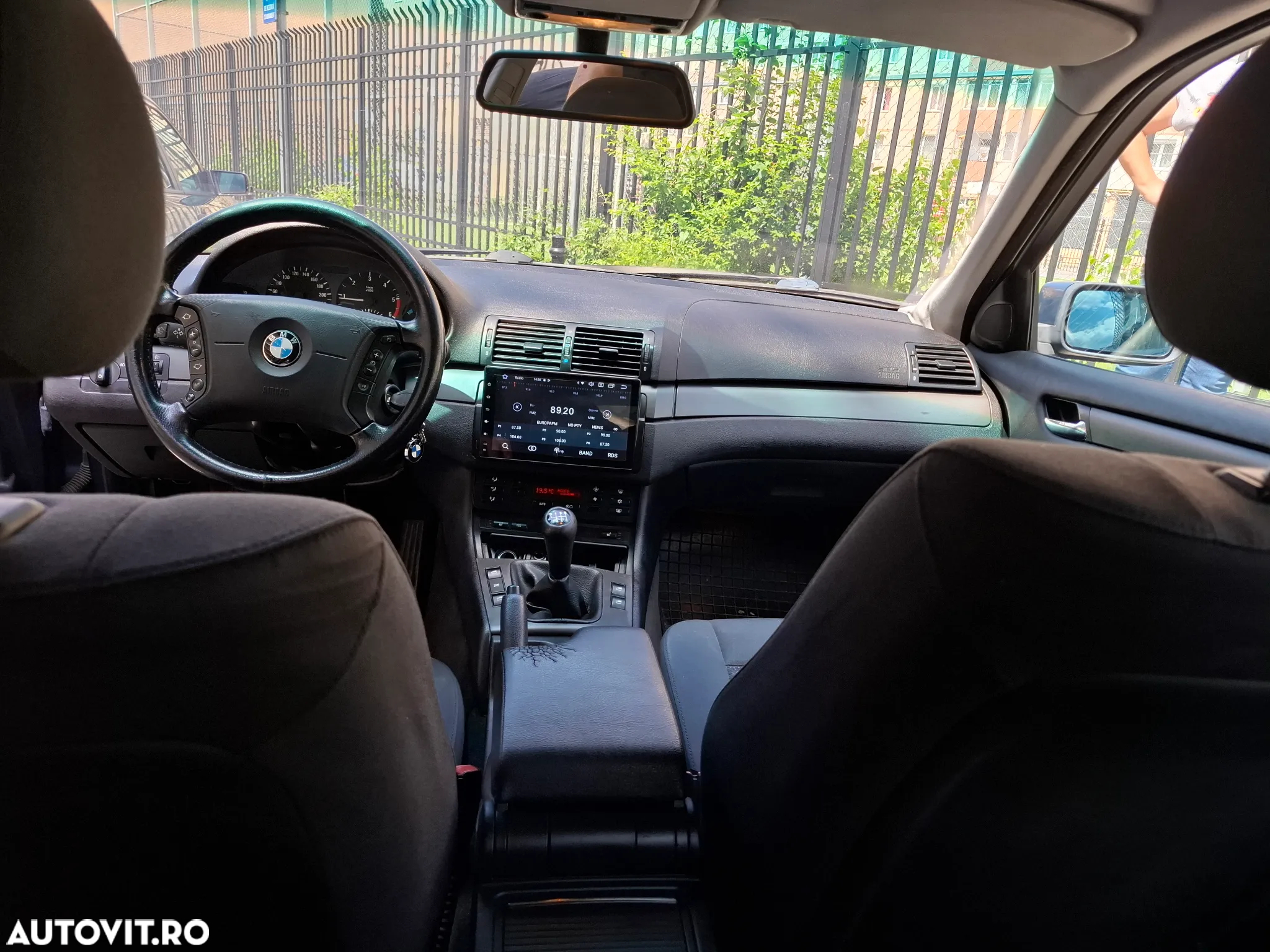 BMW Seria 3 320d - 8