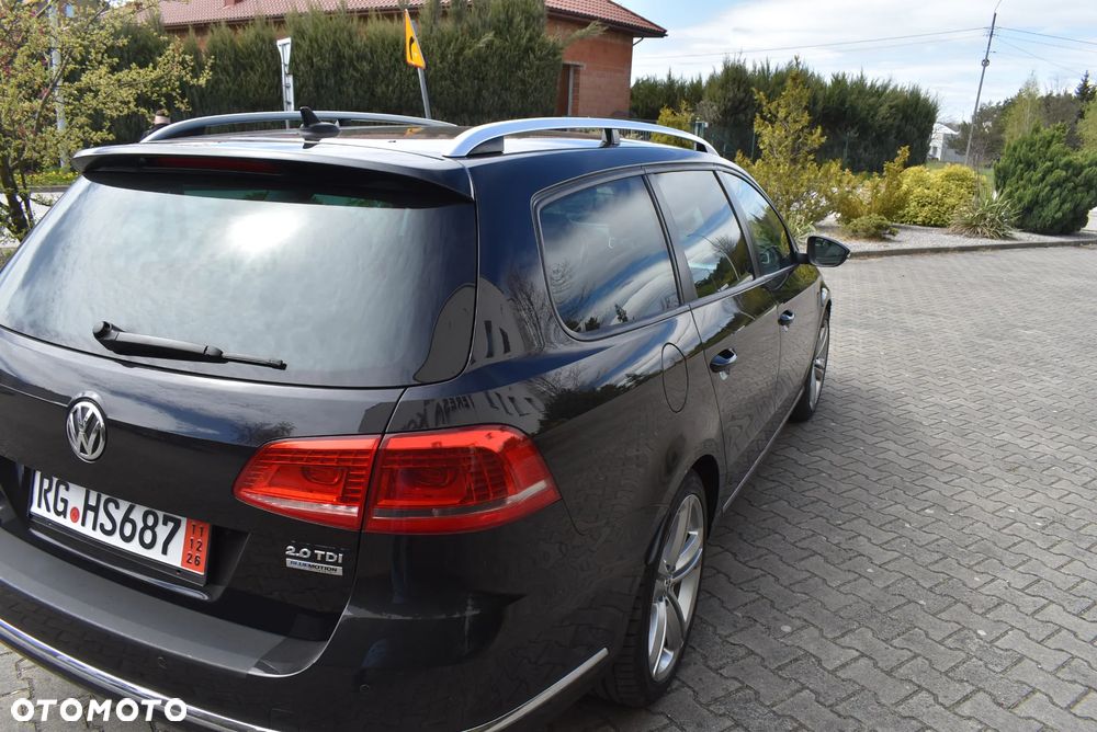 Volkswagen Passat 2.0 TDI DPF R-Line Edition - 13