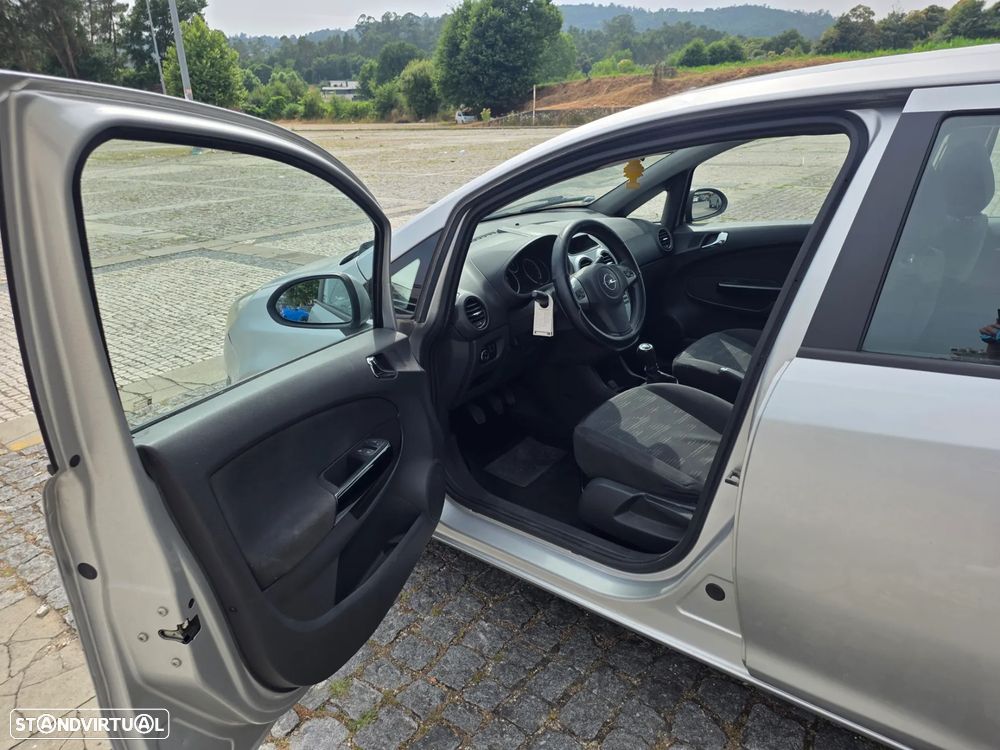 Opel Corsa - 14