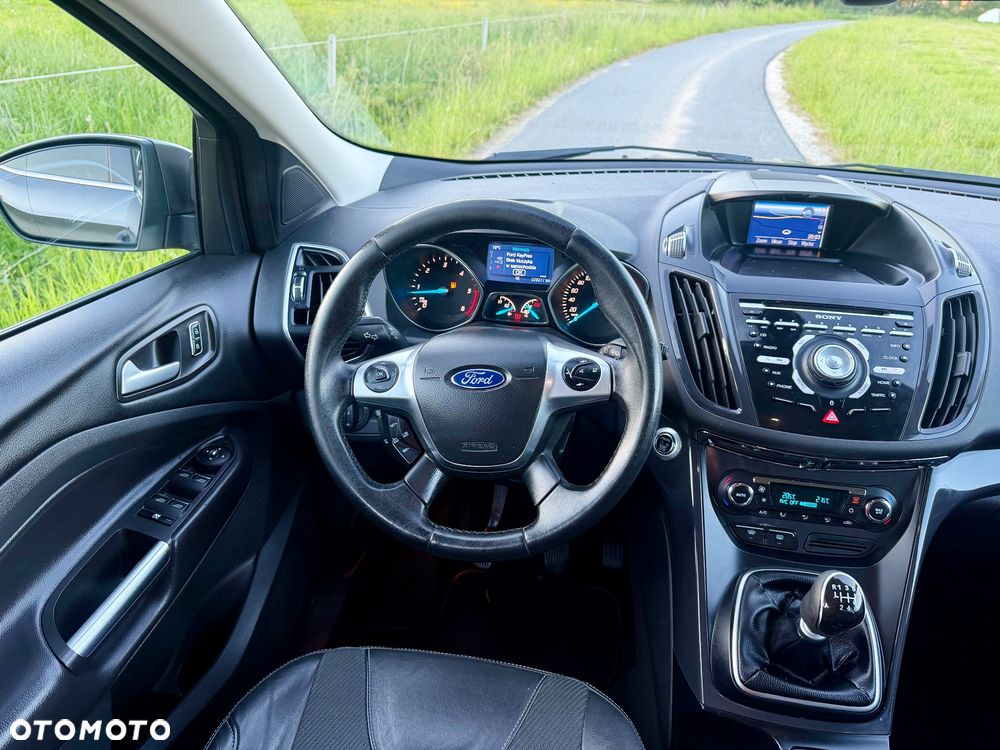 Ford Kuga 2.0 TDCi 2x4 Champions Edition - 8
